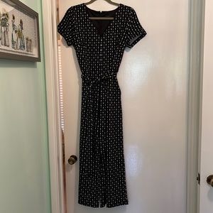 New w/o tags black & white print jump suit by Ann Taylor